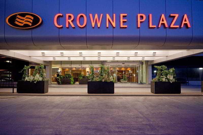 Four Points By Sheraton Boston Ньютон Экстерьер фото