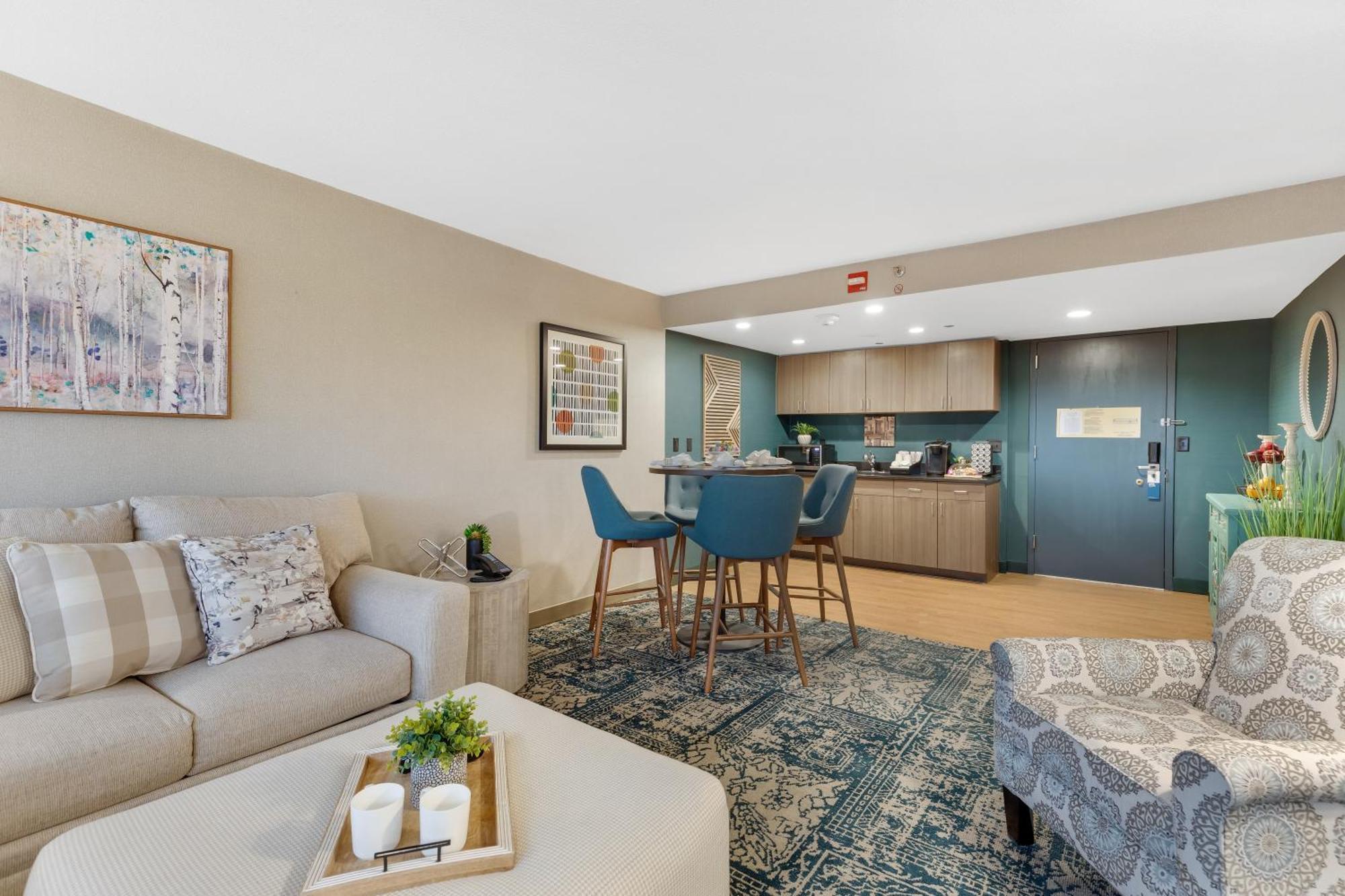 Four Points By Sheraton Boston Ньютон Экстерьер фото